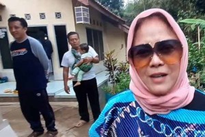 Anggota DPRD Jabar Tina Wiryawati Kunjungi Warga Kuningan